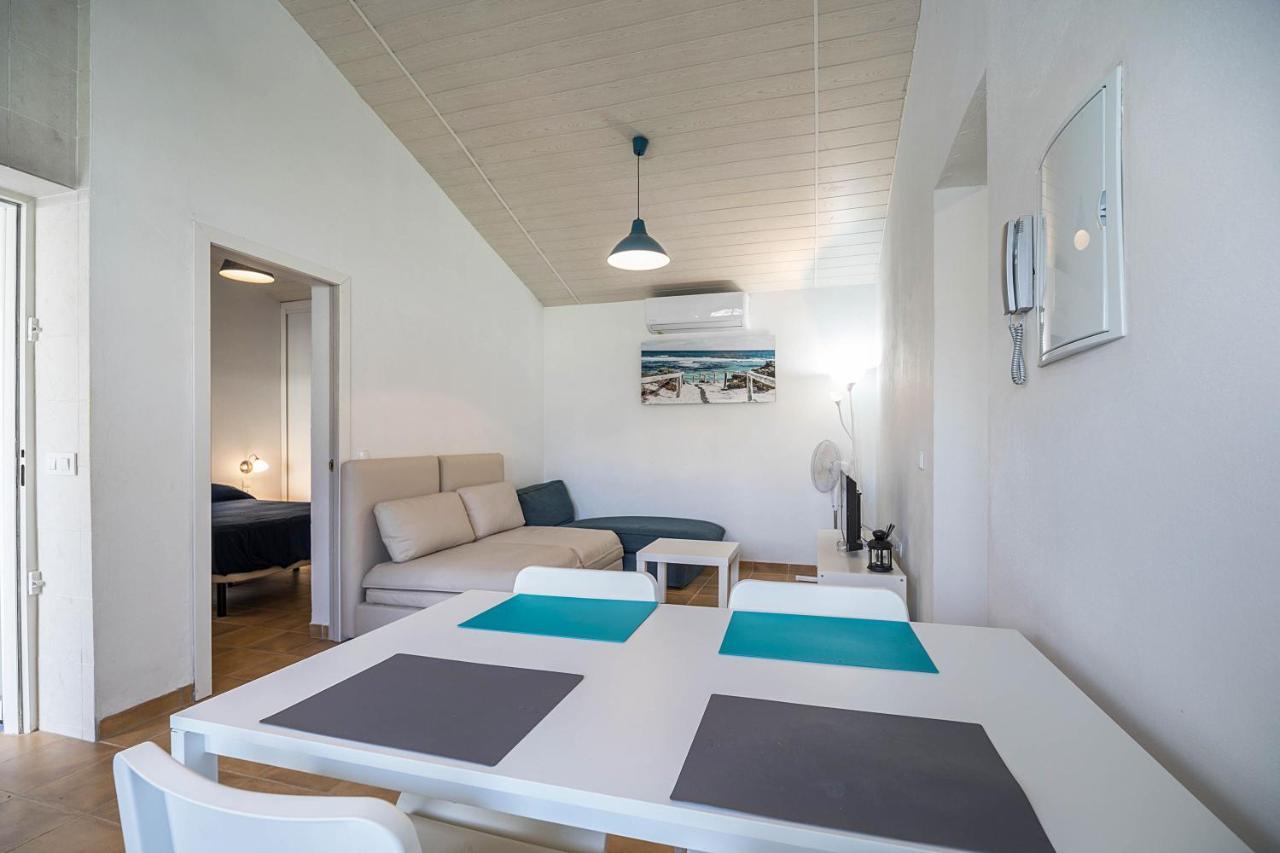 La Casita Azul - Mayores De 25 Chiclana de la Frontera Buitenkant foto