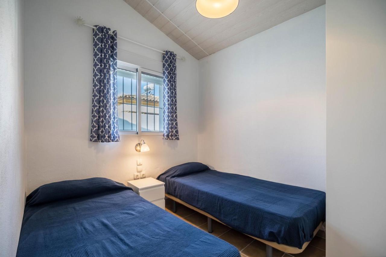 La Casita Azul - Mayores De 25 Chiclana de la Frontera Buitenkant foto